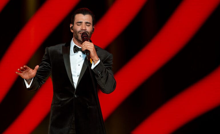 Gusttavo Lima se apresenta em Curitiba com o novo espetáculo “O EMBAIXADOR CLASSIC”