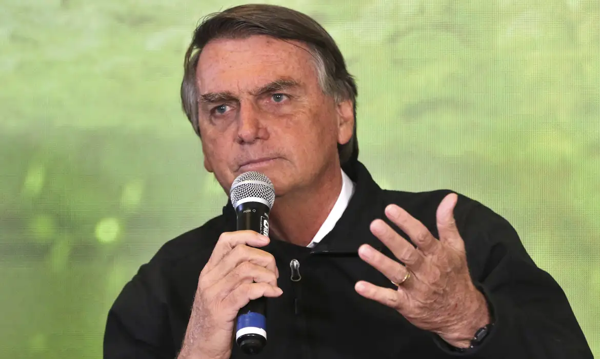 A Prepotência de Bolsonaro Pode Frustrar o Retorno da Direita ao Poder em 2026