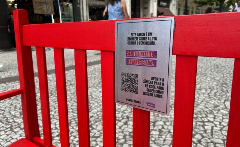 A cada hora, uma mulher sofre violência doméstica em Curitiba