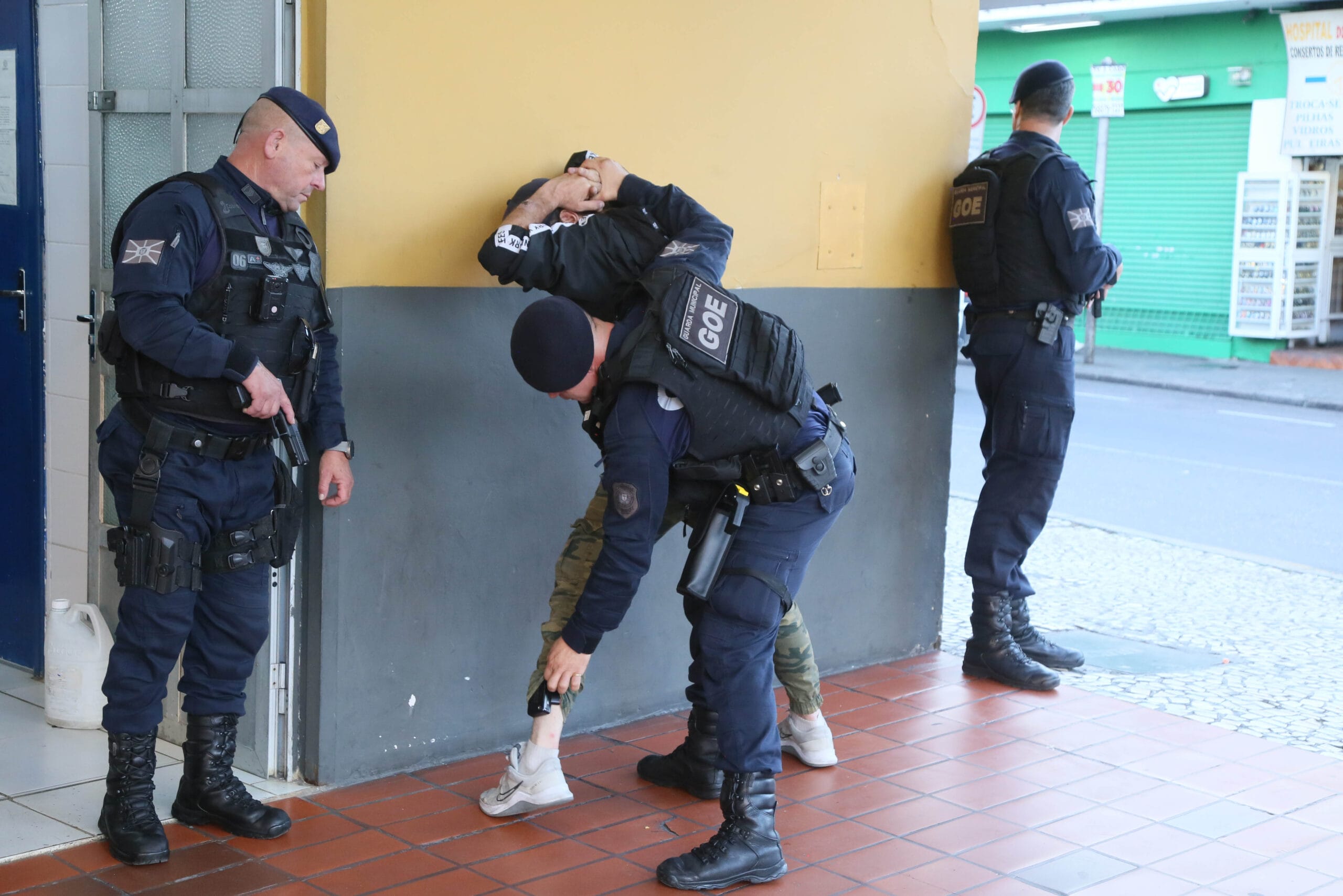 Operação Centro Seguro leva 110 guardas municipais e policiais militares à Praça Rui Barbosa