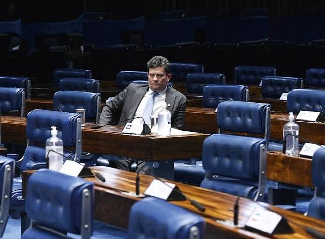 Sérgio Moro pode ficar isolado na União Progressista: articulações internas e disputas expõem fragilidade da sua pré-candidatura ao governo do Paraná