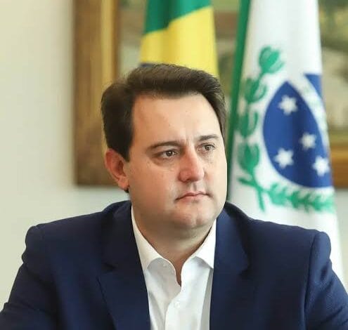 Sem Bolsonaro, Ratinho Jr. vira nome forte da direita para 2026