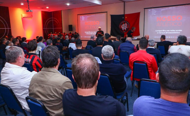 ASSOCIAÇÃO NOSSO ATLÉTICO É FUNDADA COM PRESENÇA DE 101 TORCEDORES EM ATO HISTÓRICO